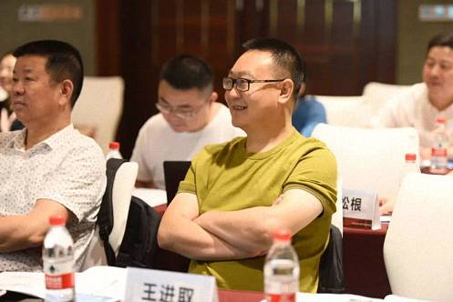 【名师访谈】赵玉平教授《企业管理中的哲学》DBA课程专访3118.jpg