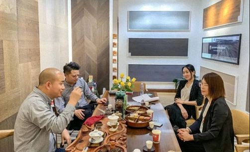 【企业走访】云南大学总裁班学员——德合家进口地板（广福路店）551.jpg